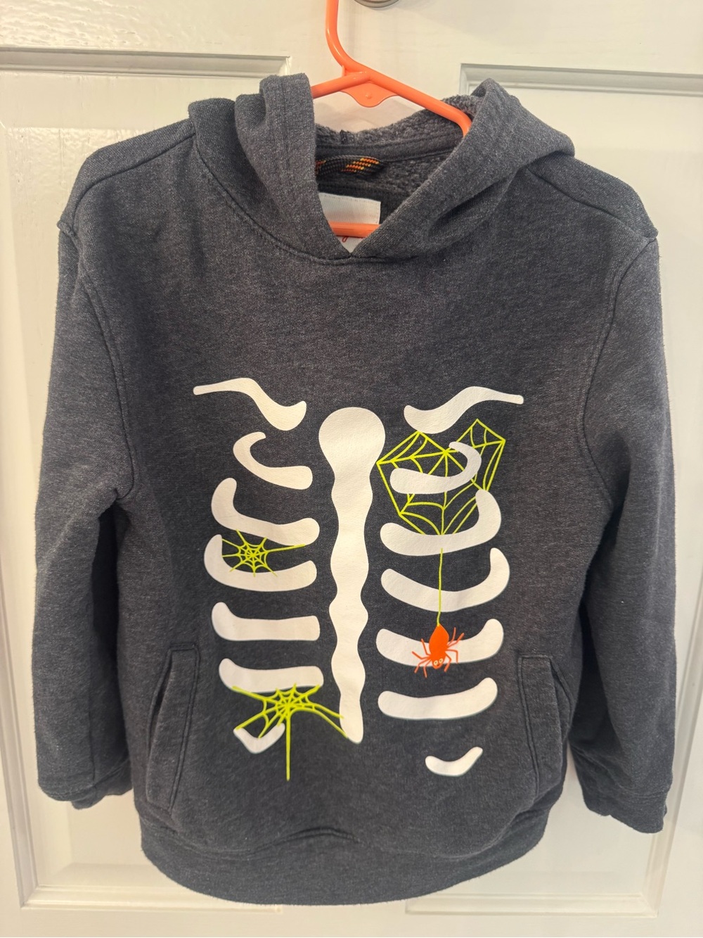 Cat and Jack sweatshirt size xsmall 4-5